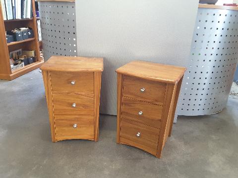 recycled rimu bedroom furniture