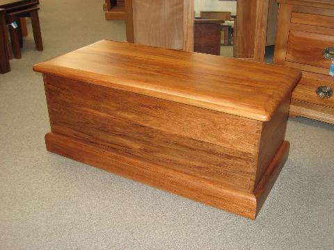 rimu blanket boxes