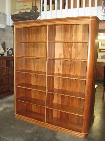 rimu bookcases