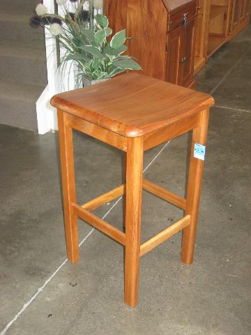 rimu barstools, bench seats